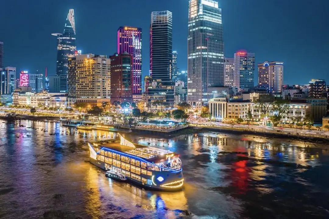 HCMC at night