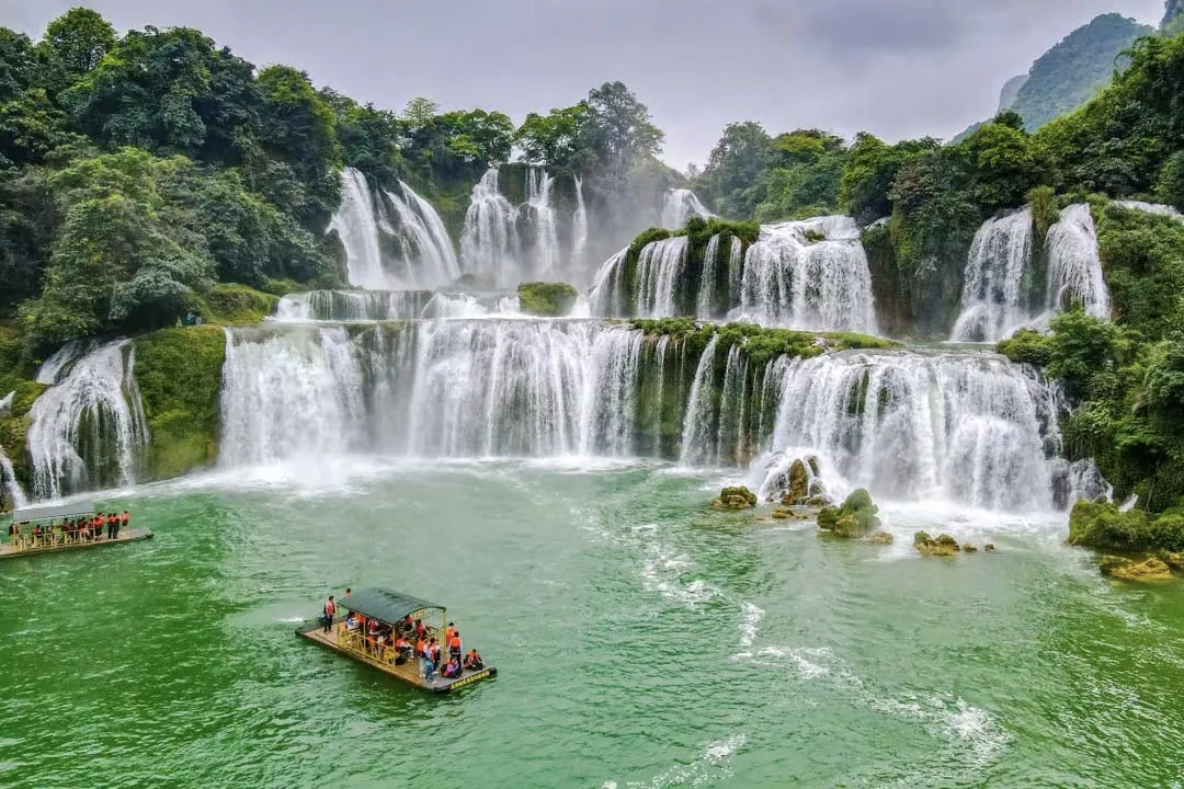 Ban Gioc Waterfall - a famous tourist attractions of Cao Bang
