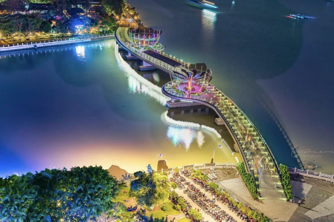 Ninh Kieu Wharf
