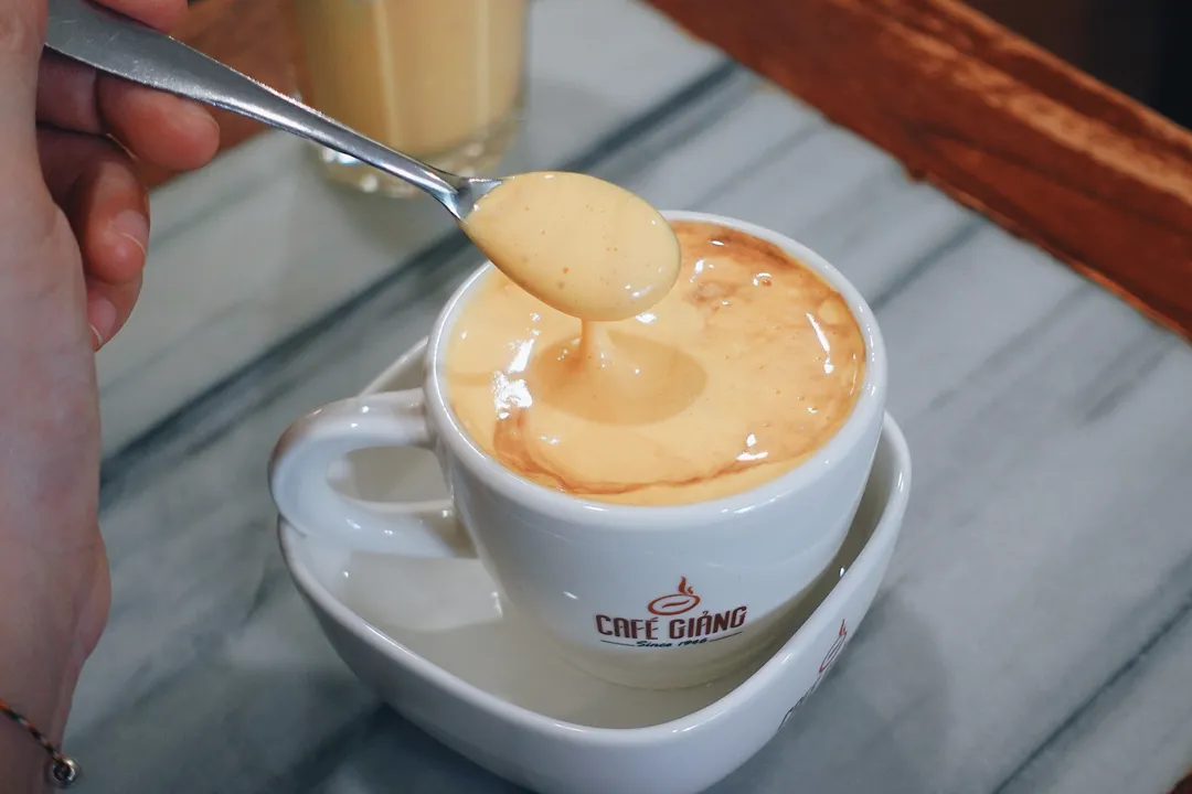 A21's Hanoi Foodtour – Giang Cafe's Egg Coffee