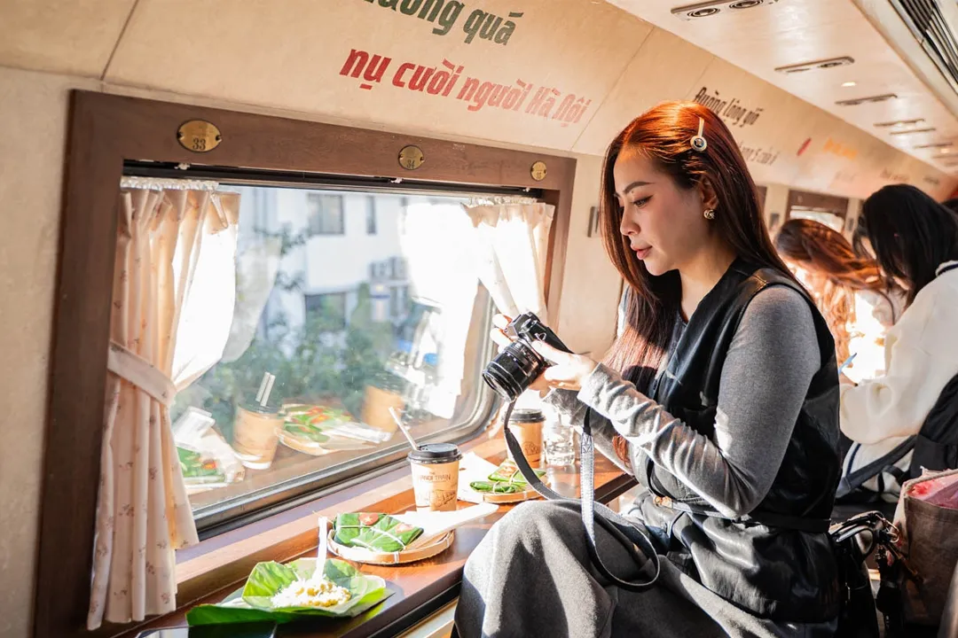 Enjoying Hanoi's cuisine on