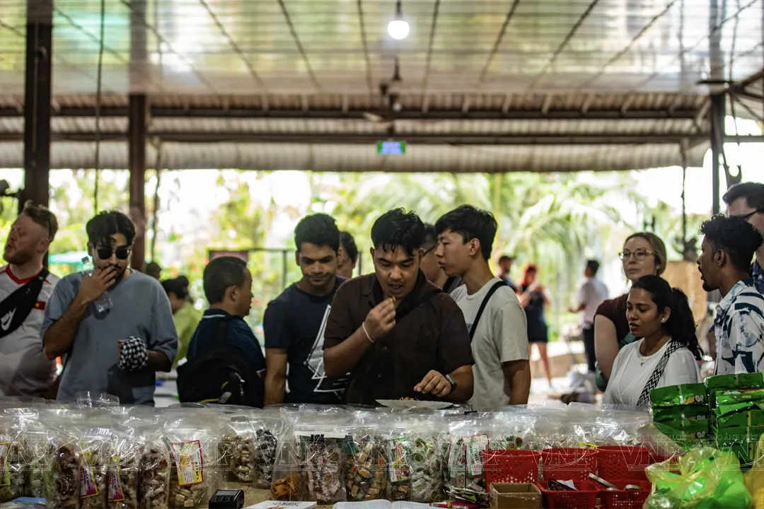Com Candy Craft Village
