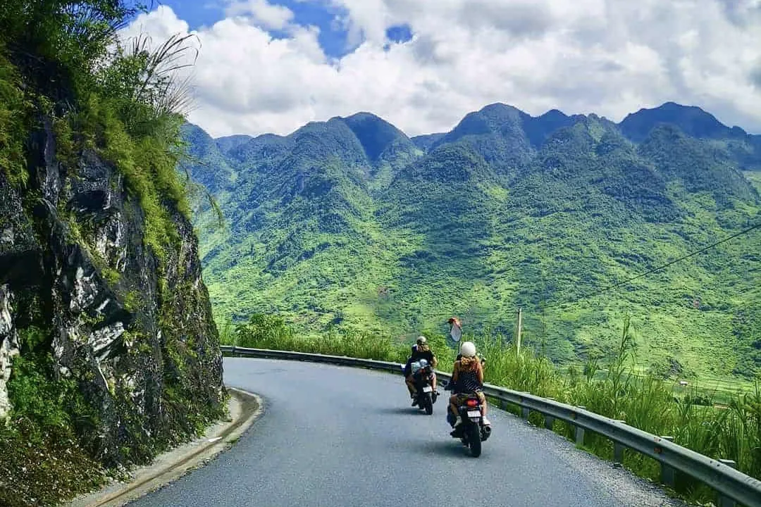 The journey from Noi Bai Airport to Ha Giang is a time-consuming one and requires careful consideration