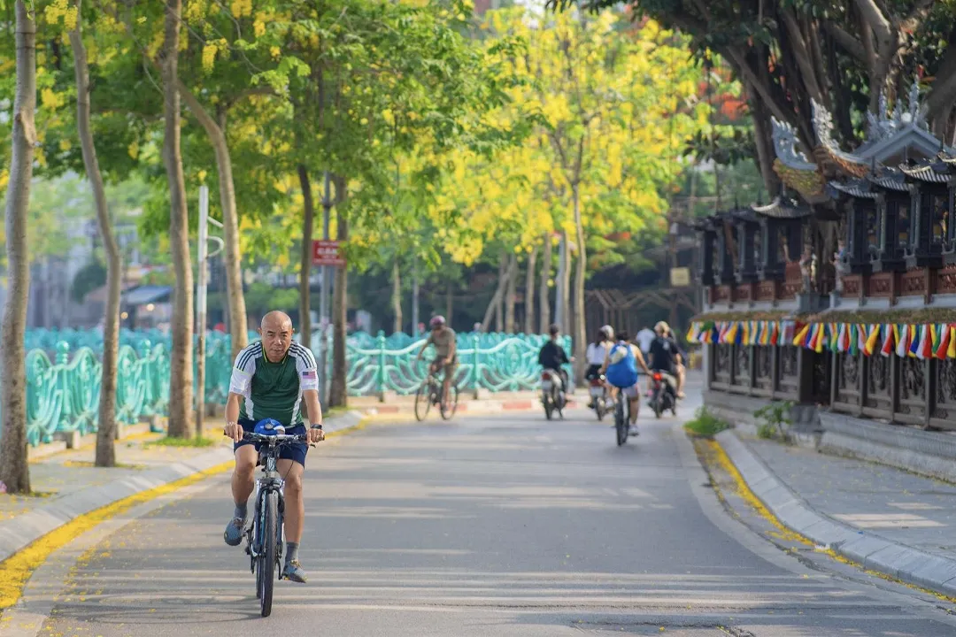 Biking at West Lake
