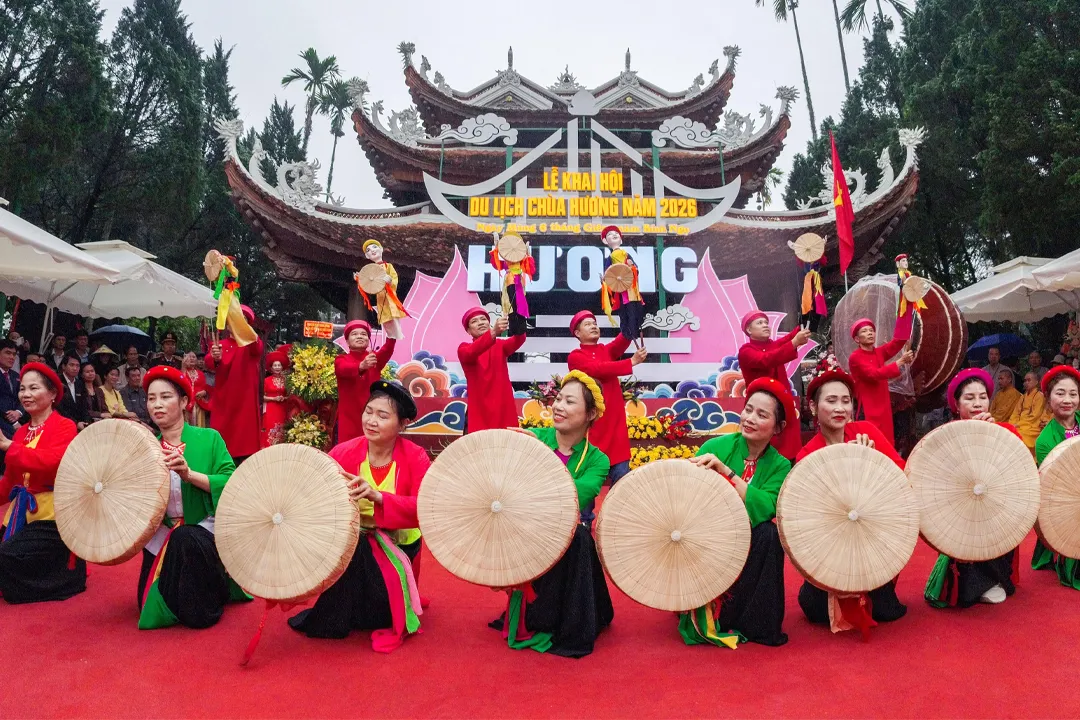 Huong Pagoda Festival
