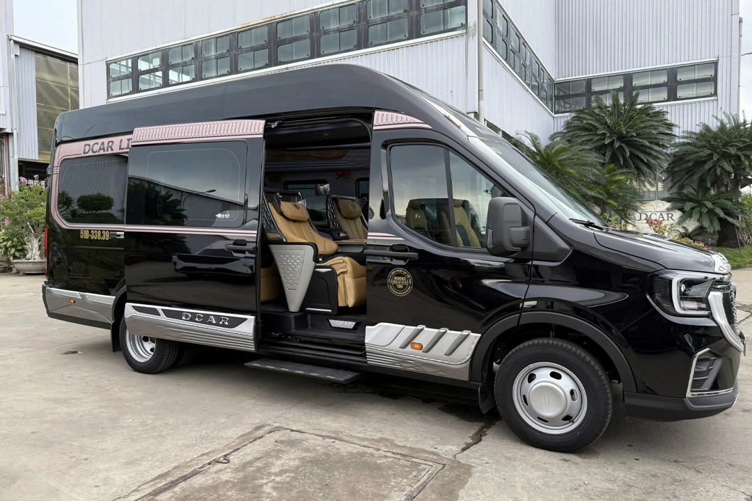 Limousine Van