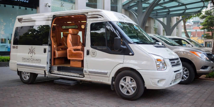 9 seater limousine Mai Chau to Pu Luong private car A21 Tours