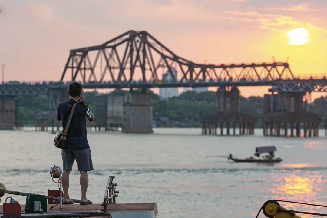 Sunset on Long Bien Bridge