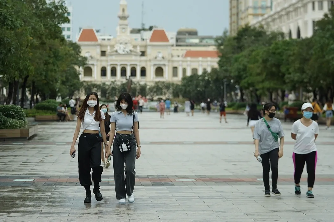 Nguyen Hue Walking Street