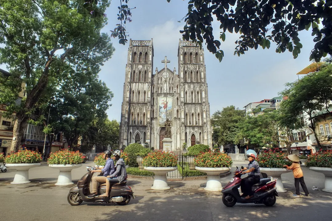 Notre Dame Cathedral of Hanoi Landscape