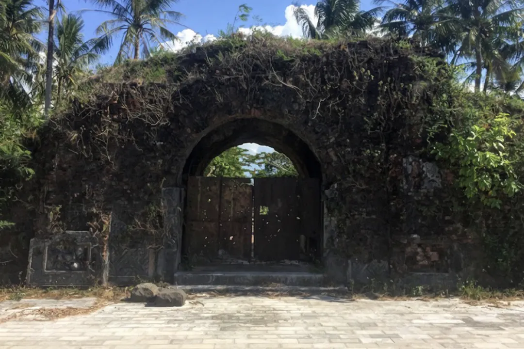 Quang Tri Ancient Citadel - East gate