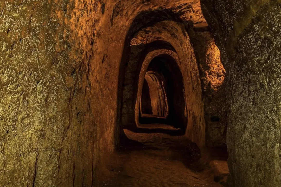 Cu Chi Tunnels