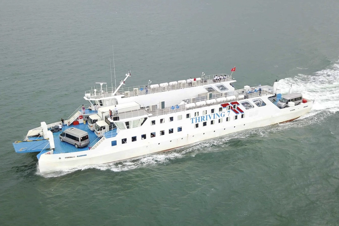 Thanh Thoi Ferry