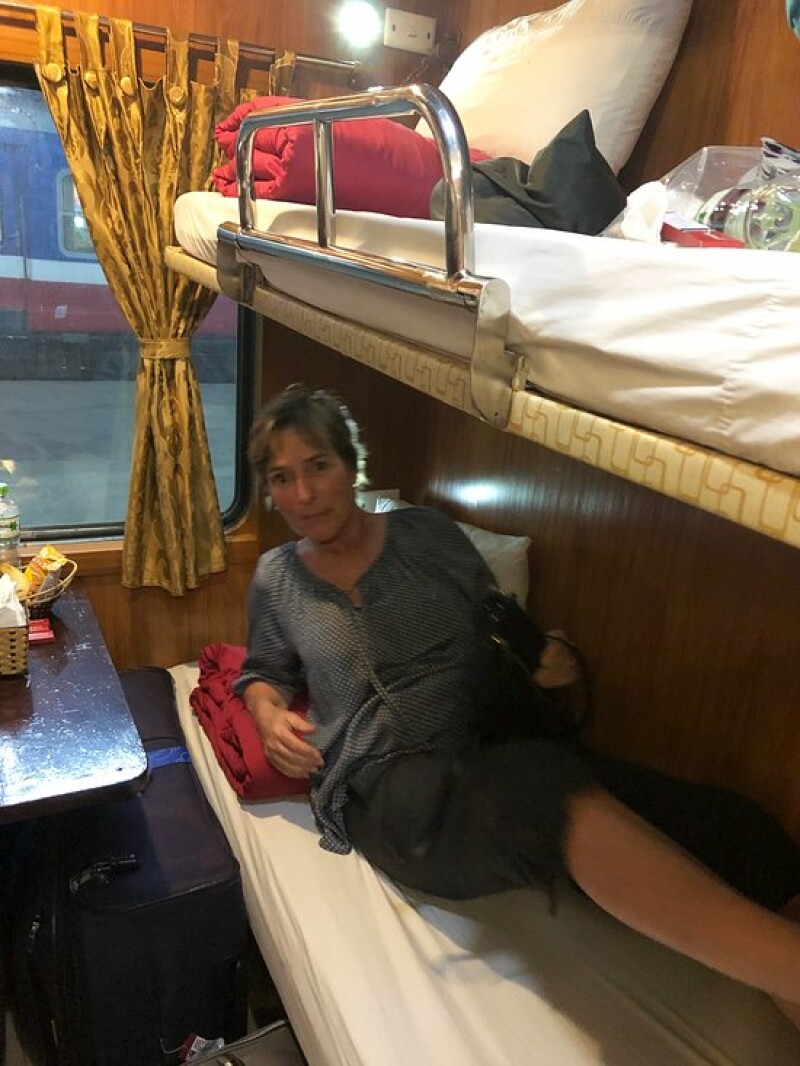 Fanxipan Express train Hanoi to Sapa (Lao Cai) no 1 