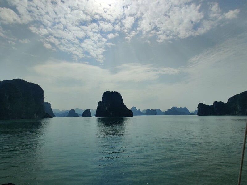 Halong Day Tour – Wego Cruise no 3 