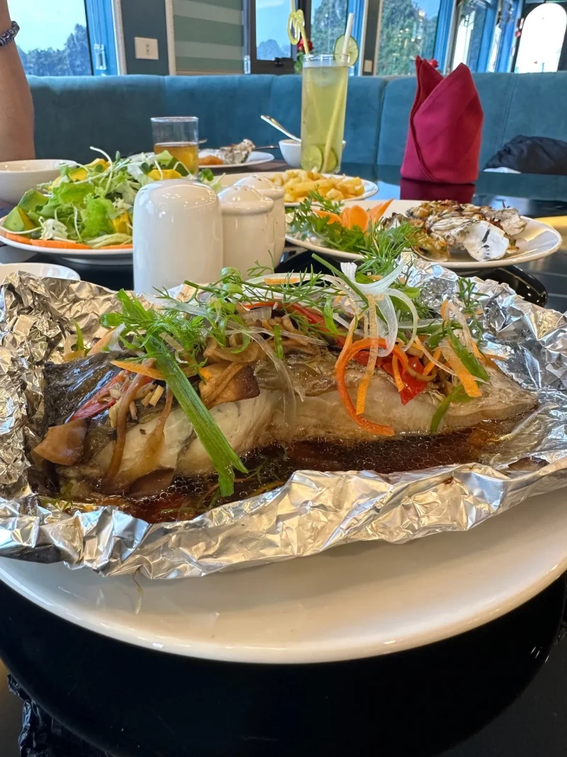 Halong Bay Tours and Actitives picture number 2