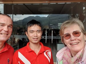 Mickey582014 (Hamburg, German) comment for Eco Sapa Limousine Van Hanoi to Sapa