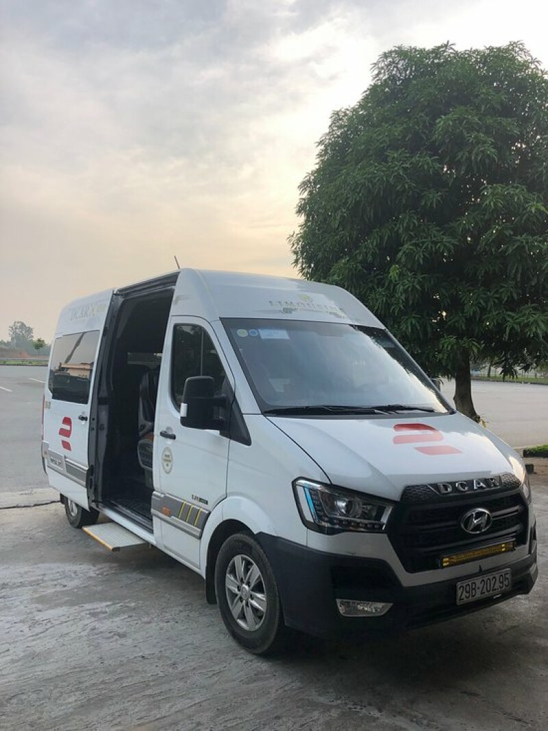 Limousine Luxury Hanoi to Sapa no 5 