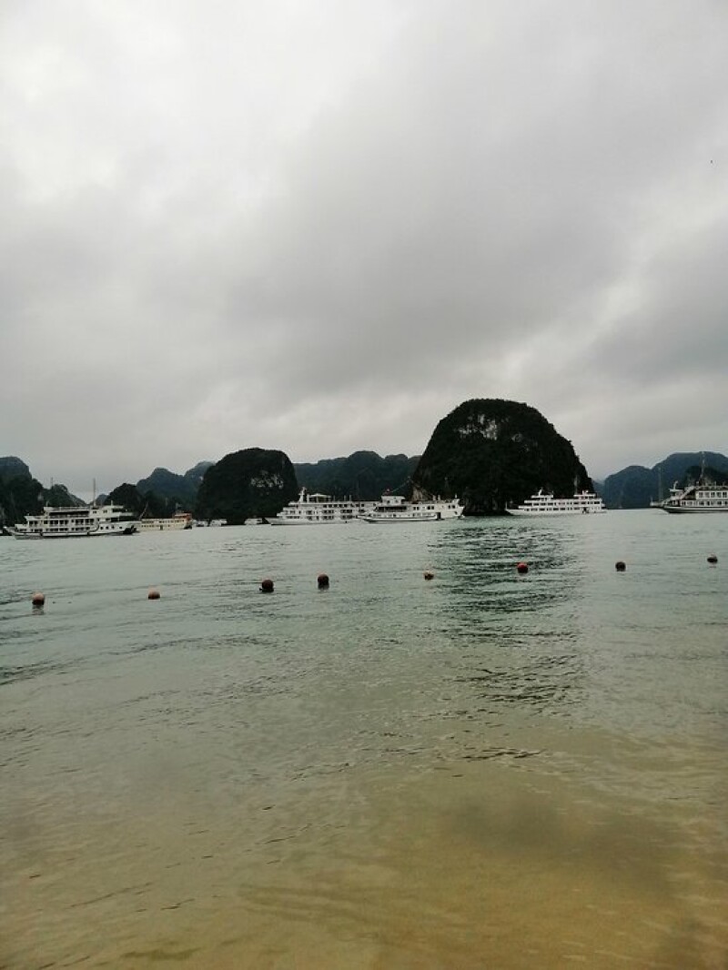 Hanoi to Halong Bay Transer service picture number 5