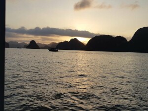 Maria M comment for Vietnam Transportation Service