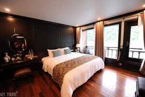 Legend Suite image 2