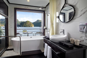 Premium Deluxe With Balcony image 2