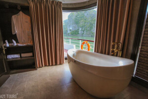 Triple Legend Suite image 2