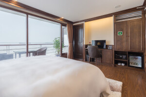 Mon Cheri Cruise 2 Days 1 Night Ocean Suite Balcony