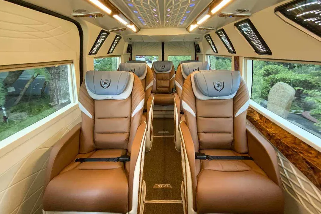 Limousine car