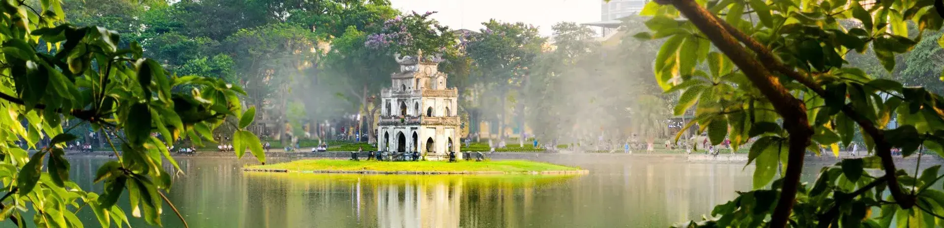 Hoan Kiem Lake (Guom Lake)