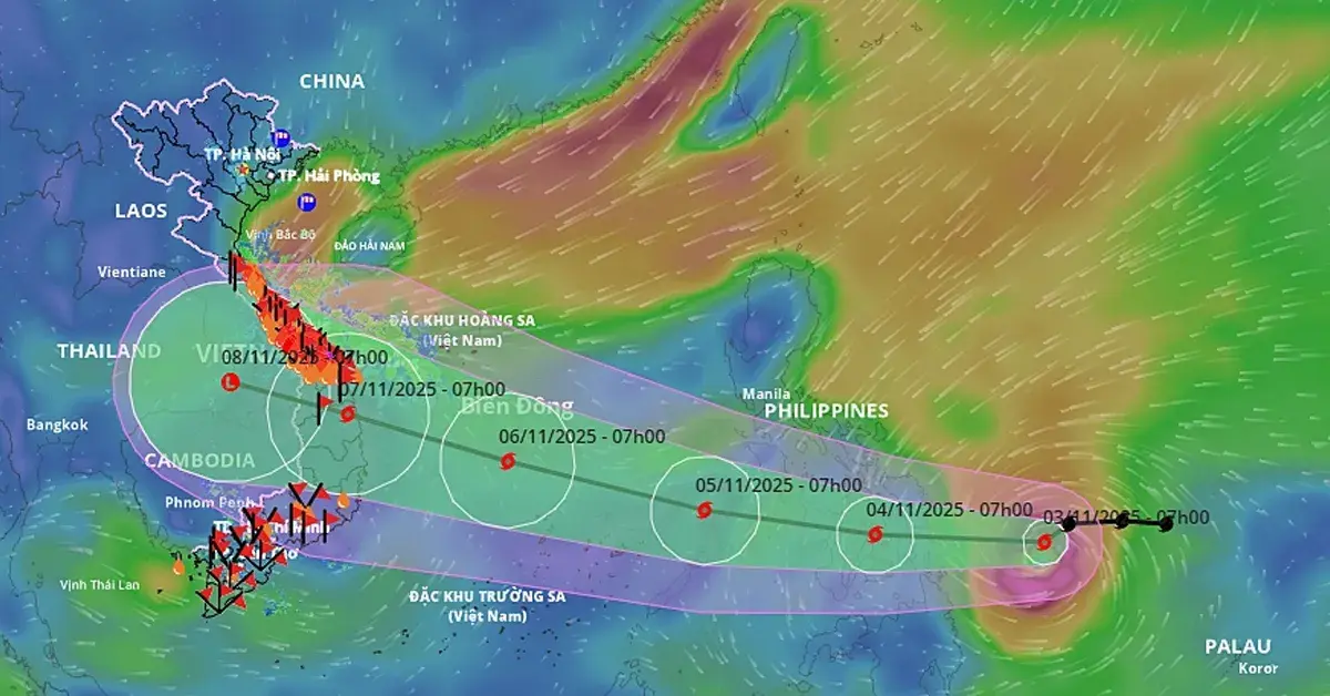 Picture of Typhoon Kalmaegi Intensifies Rapidly, Posing Severe Threat to Vietnam's Central Coast