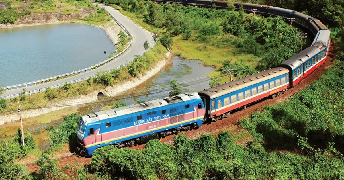 Picture of Transfer from Hanoi to Hue
