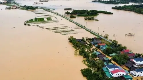 Typhoon Matmo Strengthens as storm No. 11 and Directly Impact Northern Vietnam