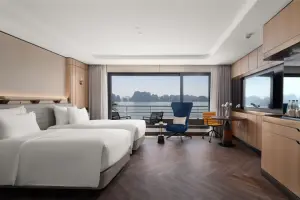 Executive Suite image 2