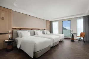 Ocean Suite Triple image 2