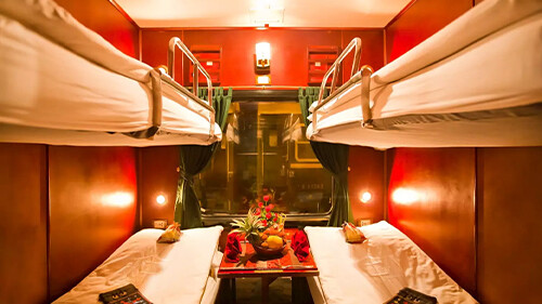 Victoria Express train Hanoi to Sapa