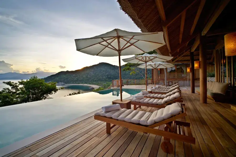 Ho Chi Minh to Six Senses Ninh Van Bay private car 2