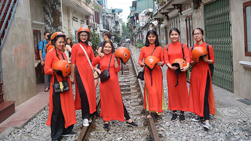 Hanoi city motorbike tour