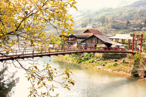 From Hanoi: Sapa 2 Days Tour by Bus with hotel in Sapa Town