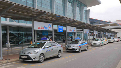 Tan Son Nhat Airport (SGN) / Ho Chi Minh airport to Ho Chi Minh City transfer