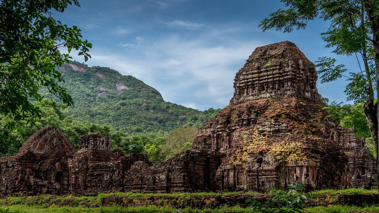 Shore excursions: Chan May Port to My Son Heritage & Hoi An private tour