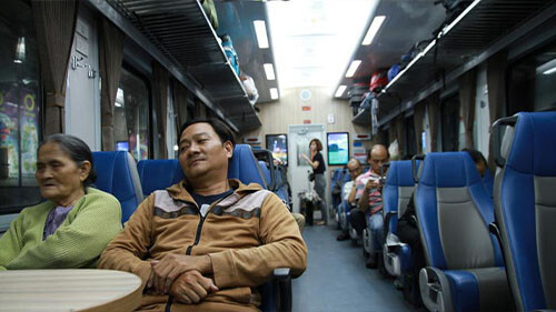 Ninh Binh to Quang Binh train (by Vietnam Railway)
