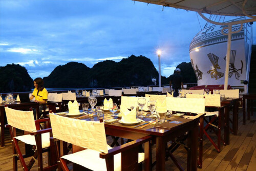 Dragon Legend Cruise 3 Days 2 Nights 8