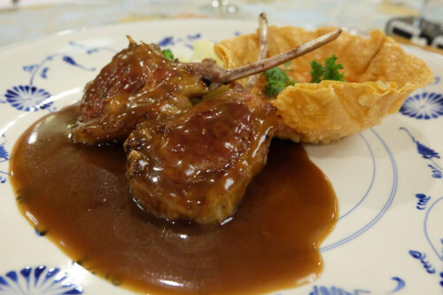 Emperor Cruises 2 Days 1 Nights 5