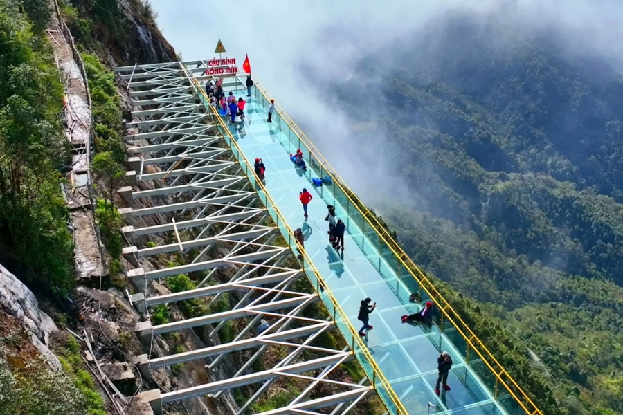 The Western Realm — A Sacred Pagoda Odyssey | PhD-Guided Private Tour from Hanoi 2