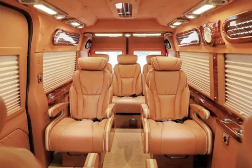 Limousine Luxury Sapa to Hanoi city / Airport