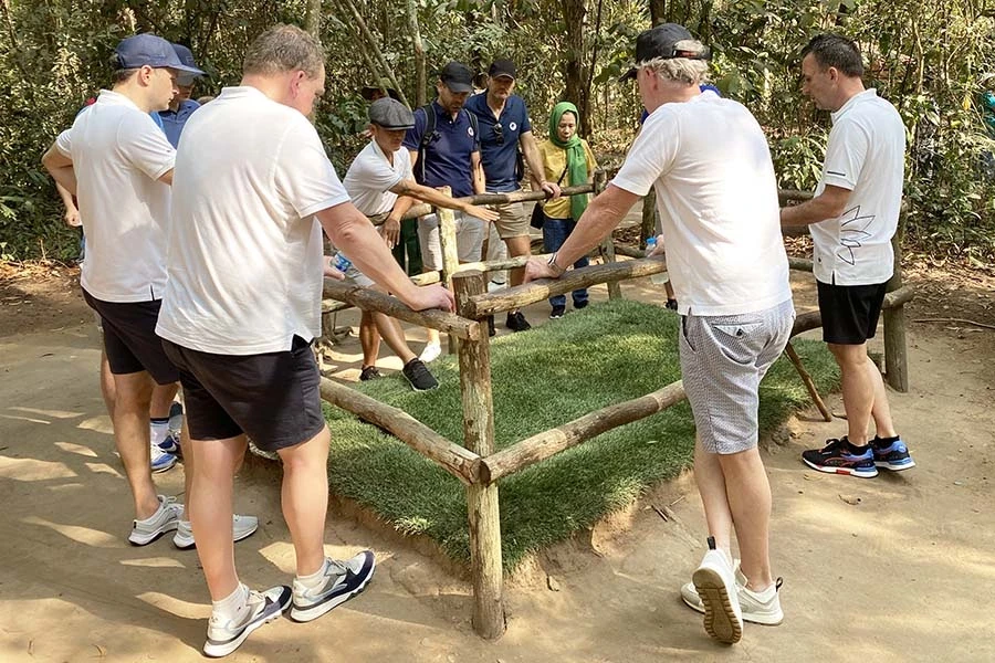 VIP Tour to The History of Cu Chi Tunnels by Speed Boat 2