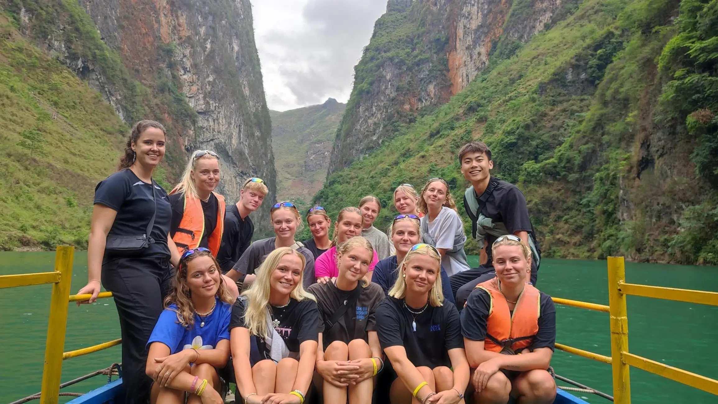 From Hanoi: Ha Giang Loop Motorbike Tours easy rider 3-Days 2-Nights