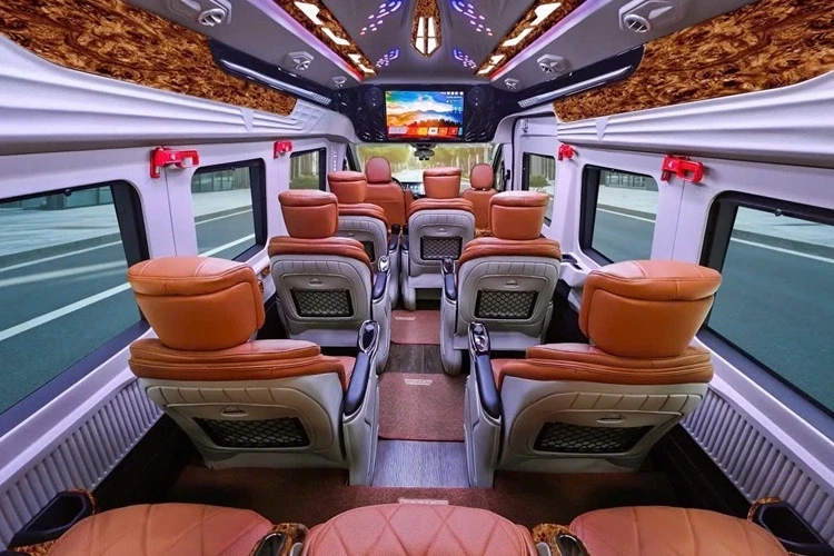 Hanoi to Ha Giang luxury limousine van
