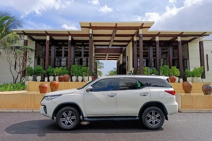 Ba Vi to Hanoi city / Hanoi airport by private car